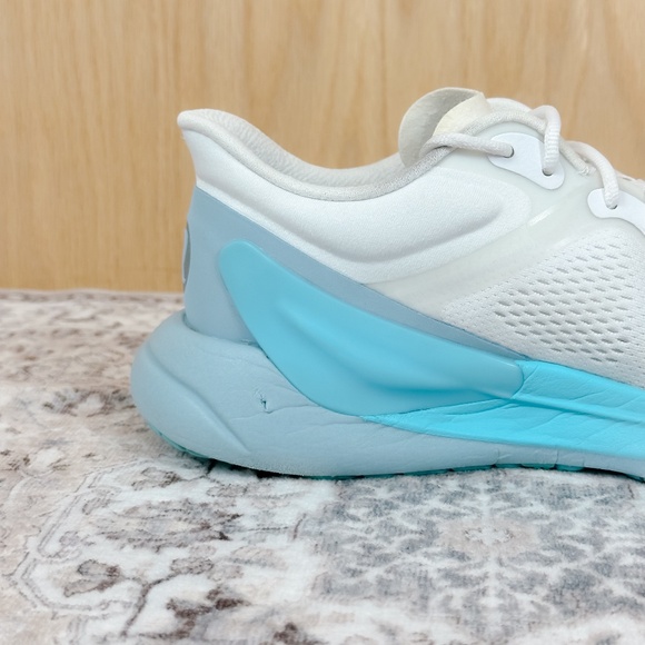 Lululemon BlissFeel Running Shoes White Cyan Blue Cirrus Blue - Picture 9 of 11